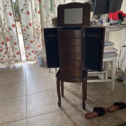Jewelry Chest