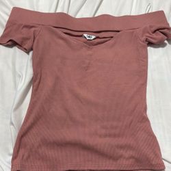 Guess Off The Shoulder Top
