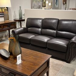 📌Attleboro Exposed Wood Feet With Espresso Sofa