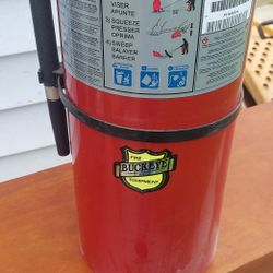 Fire extinguisher