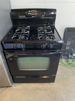 Stove Gas Color Black In Good Condition 
