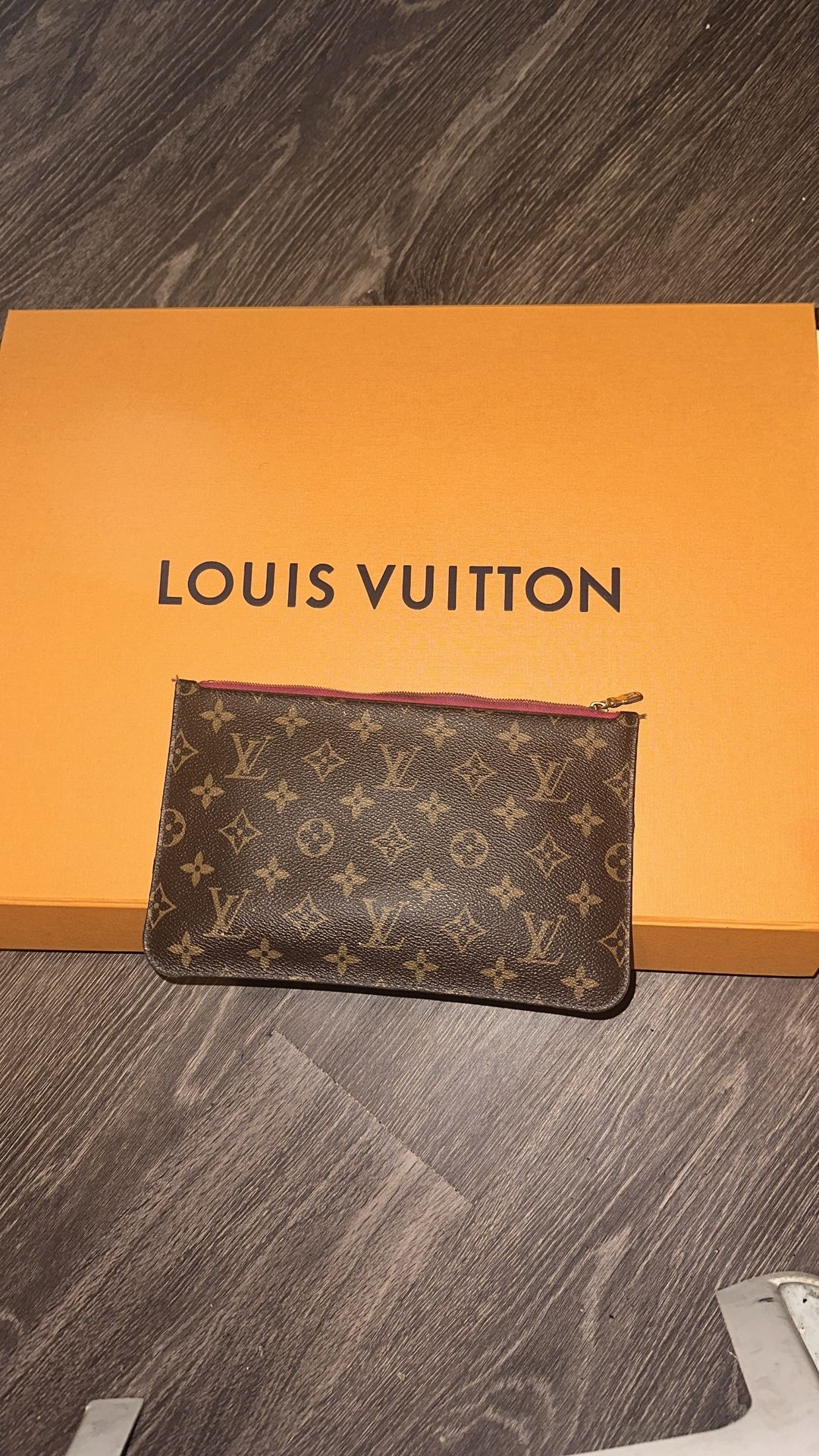 Designer Authentic Louis Vuitton