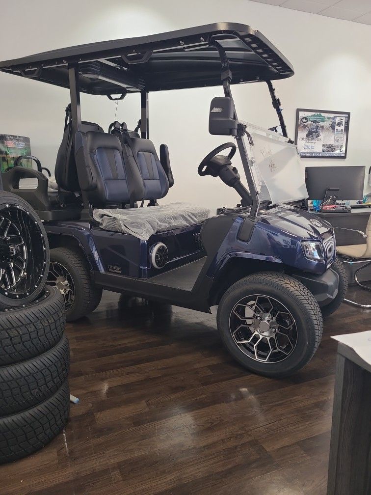 Evolution 2025 Golf Car D5 Ranger 2 + 2