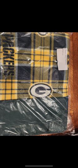 Special Crafted Handmade Blankets,cups Etc