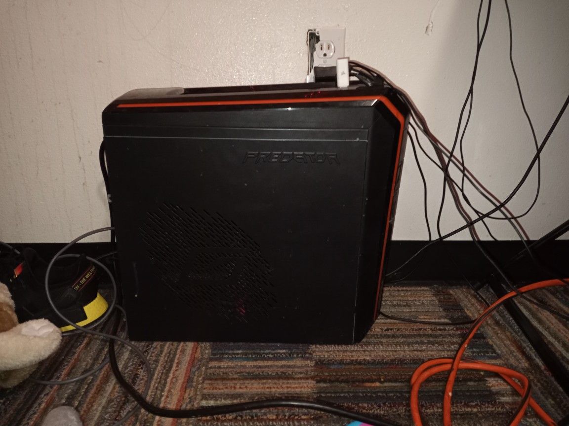 It's A Work PC The Only Games U Can Play Fortnight Roblox Gta And More But Not That Much U Need Space Soo U Can Have Alot Of Stuff Nothing Is Wrong