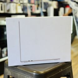 MacBook Air 13in M3 Chip 