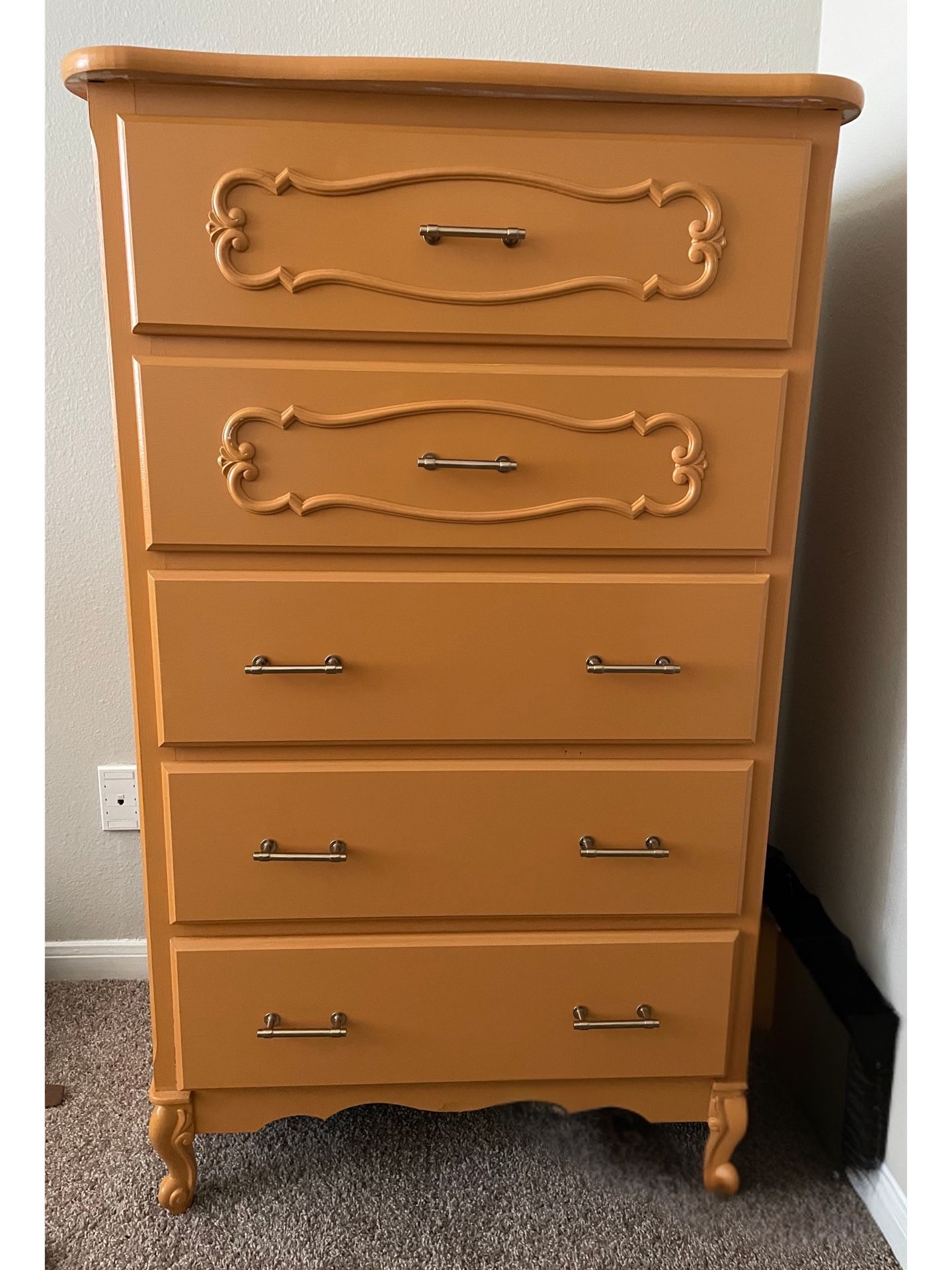Refurbished Gorgeous 5 Drawers
