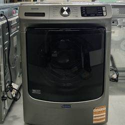 Maytag 4.5 cu. ft. Front-Load Washer w/Steam Cycle