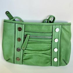 B. Makowsky Green Leather Rectangle Shaped Inner Zip Pockets Crossbody Bag 