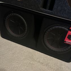 Kicker 10” subwoofer