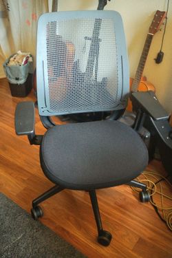 Steelcase Series 2 Air office chair
