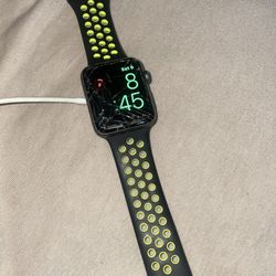 Series 2&3 Apple Watch 