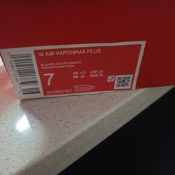 Nike Black  Air Vapormax Plus