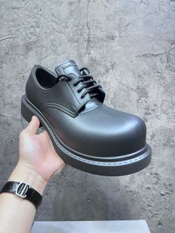 Balenciaga Men’s Leather Shoes With Box 2026 New