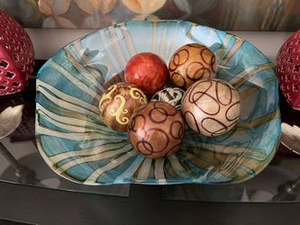 Decorative Art Glass Bowl