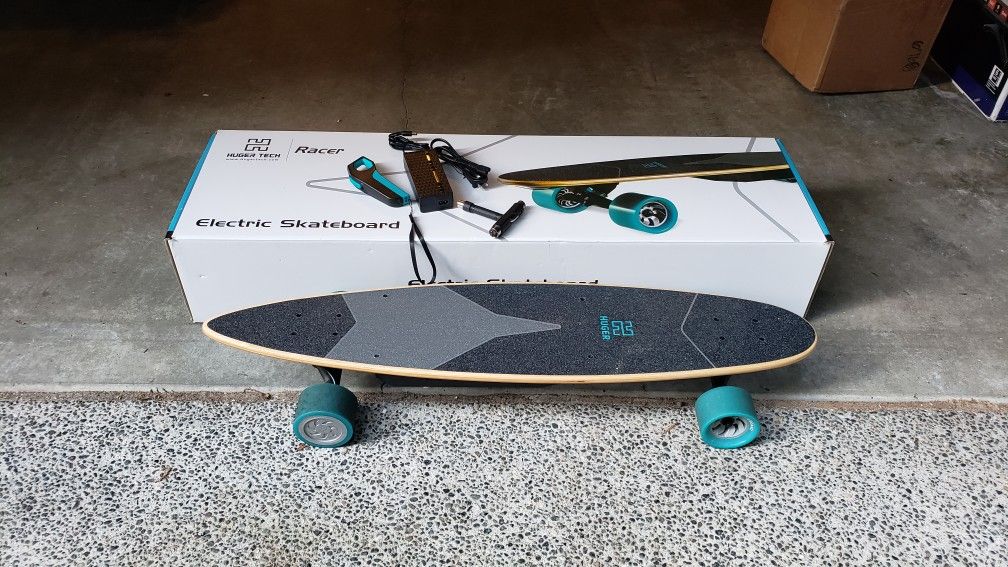 Electric Skateboard Like NEW! Price Drop!