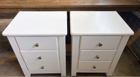 2 real wood nightstands