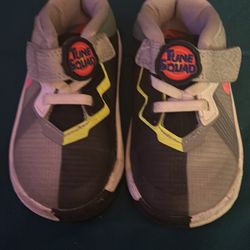 Nike Lebron 18 Space Jam Bugs Vs Marvin Shoes Size Toddler 7c