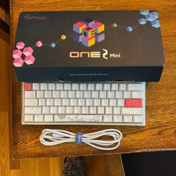 Ducky One  - 2. Mini Keyboard - White - Backlit 