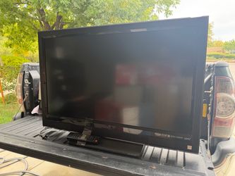 TV Vizio 37” $60 OBO