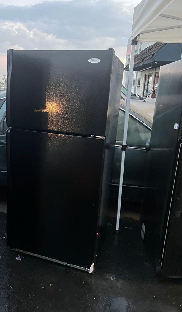 Whirlpool Top Mount Black Refrigerator