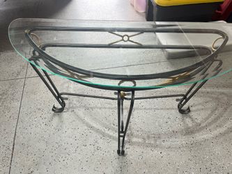 Sofa table glass top
