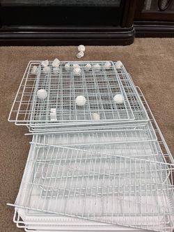 White Coated Wire Cat play pen