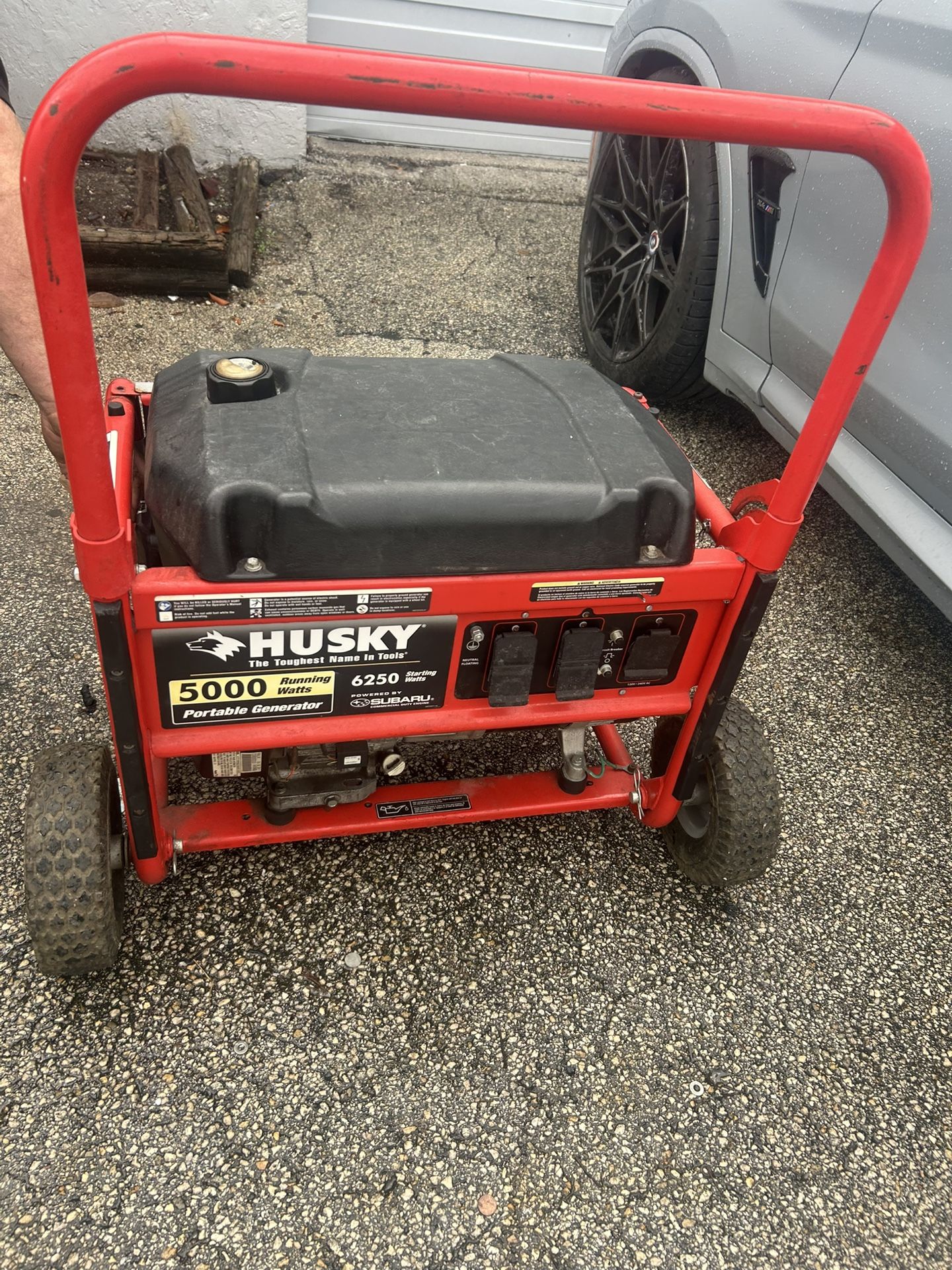 Husky 6250W Generator – Jobsite / Hurricane Ready