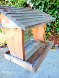 Large Bird Feeder Bird House 15 1/2" Long X 12" Tall  X 11" Deep
