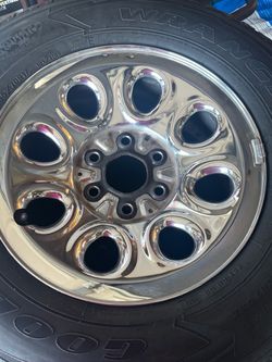 Chrome Wheel with Goodyear Wrangler Tire