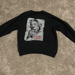 graphic long sleeve 