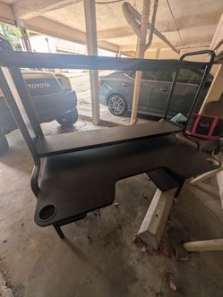 Desk & Office Chair