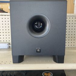 YAMAHA Black HS8 Studio Subwoofer