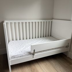 IKEA Sundvik Crib With Mattress And Nattapa Guard rail