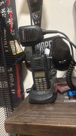 Kenwood radio with charger