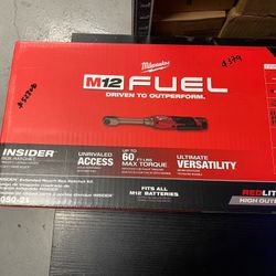 Milwaukee M12 FUEL INSIDER 12V Lithium-Ion Brushless Cordless 1/4 in. - 3/8 in. Extended Reach Box Ratchet Kit w/ Battery, Charger