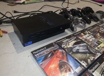 Play Station 2 With 22 Games And 5 Controllers
