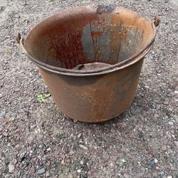 Cast Iron Pot