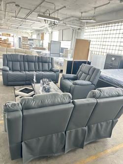 Sofa + loveseat (new)