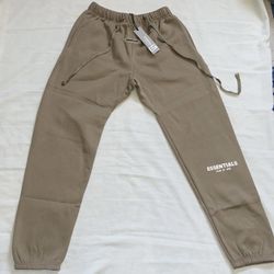 Men’s Essentials Fear Of God Sweatpants 