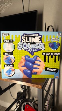 Mad About Slime Squish Ball Kit