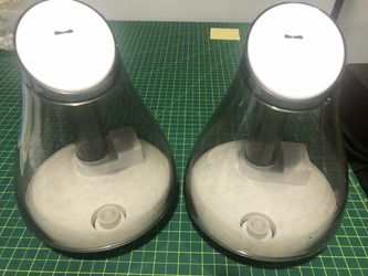 Table top humidifiers