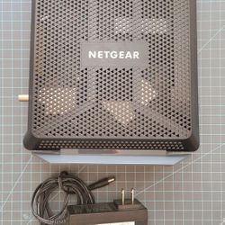 NETGEAR AC1900 Modem Router