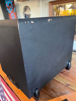 KLIPSCH  powered sub woofer
