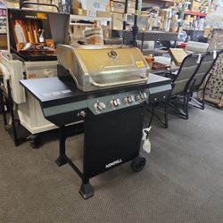 Nexgrill
4-Burner Propane Gas Grill in Black with Stainless Steel Main Lid