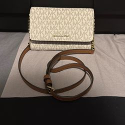 Medium Logo Convertible Crossbody Bag