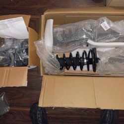 Brand New Struts (2002) And Motor mount Kit (2002-2006) For Sale. Asking For $200 For Both Obo