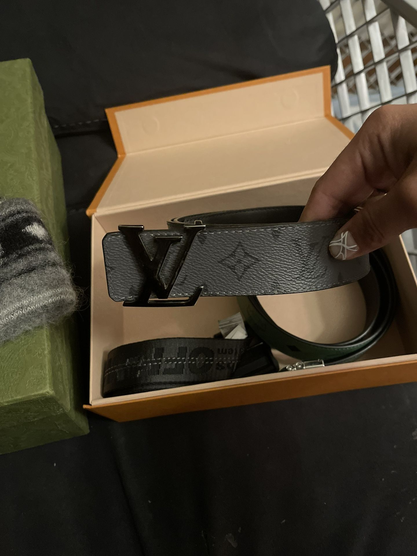 LV REVERSIBLE MONOGRAM BELT