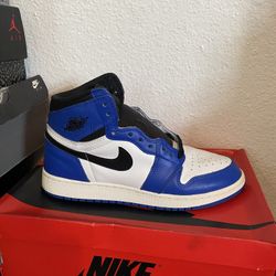 Jordan 1 High Blue And White Size 7 