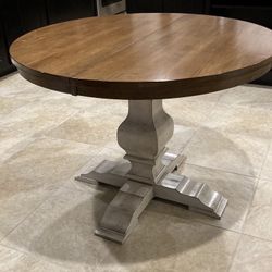 Free Dining Table w/leaf ** Cracked Pedestal 